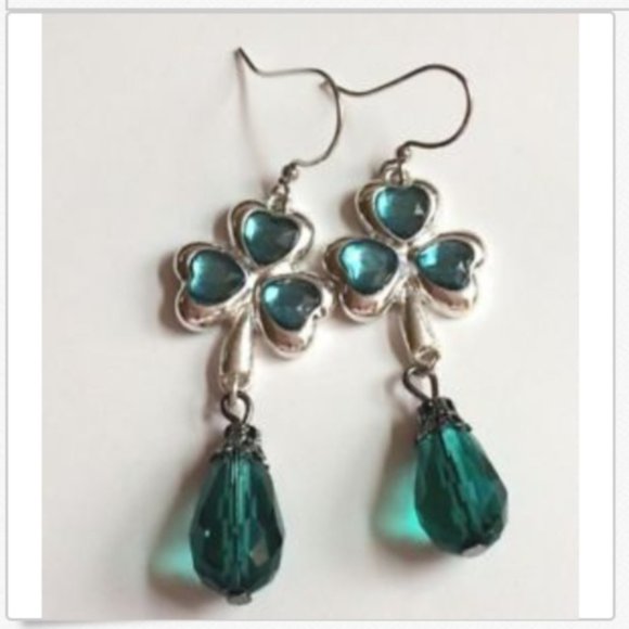 Silver Irish Shamrock Earrings Celtic St. Patricks Day Ireland Dangle Plated - Picture 9 of 10